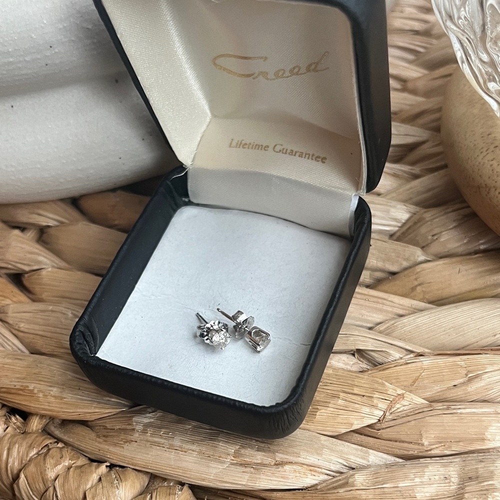 Diamond stud earrings